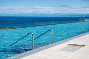 Petram Resort & Residences