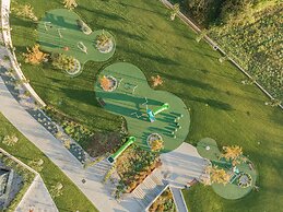 Petram Resort & Residences