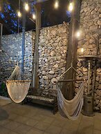 Magnolias Jardin & Boutique Suites