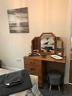 Cozy Lodge Sleeps 4 in Barton-upon-humber