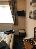 Cozy Lodge Sleeps 4 in Barton-upon-humber