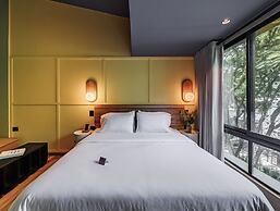 The Somos Flats Provenza