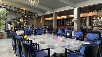 Meilin International Hotel