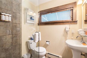 Manitou Lodge 1 1 Bedroom Hotel Room by Alpine Lodging Telluride