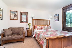 Manitou Lodge 1 1 Bedroom Hotel Room by Alpine Lodging Telluride