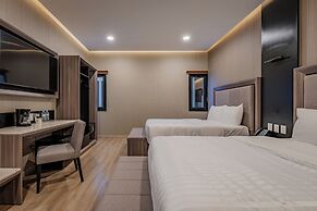 Hotel Kavia Premium