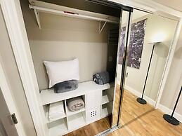 Modern Venice Condo By The Beach