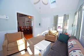 Barge Road 136o9 3 Bedroom Home by RedAwning