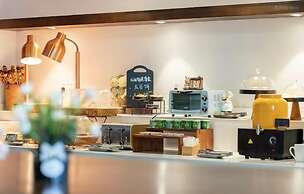 Nostalgia Hotel Taiyuan Tech Univ.