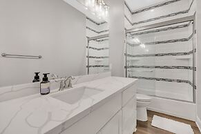 Fishermans Delight 3 Bedroom Home by RedAwning