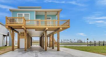 Fishermans Delight 3 Bedroom Home by RedAwning