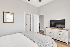 Fishermans Delight 3 Bedroom Home by RedAwning