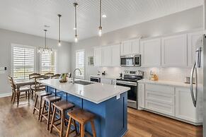 Fishermans Delight 3 Bedroom Home by RedAwning