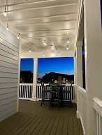 Seaside Sunsets 4 Bedroom Home by RedAwning