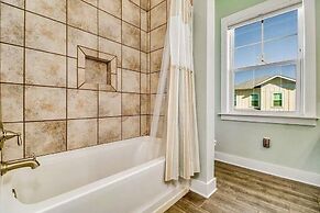 Seaside Sunsets 4 Bedroom Home by RedAwning