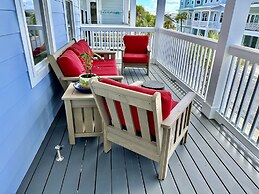 Seaside Sunsets 4 Bedroom Home by RedAwning