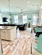 Seaside Sunsets 4 Bedroom Home by RedAwning