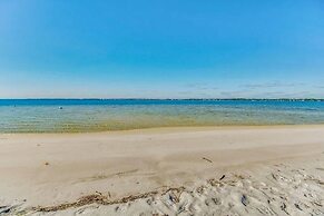 Seaside Sunsets 4 Bedroom Home by RedAwning