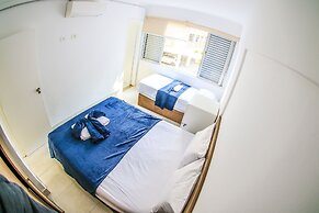 Pé na areia do Guarujá - Praia do Tombo (5-E)