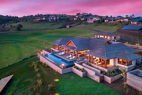 Kukui'ula Luxury Home Collection - CoralTree Residence Collection