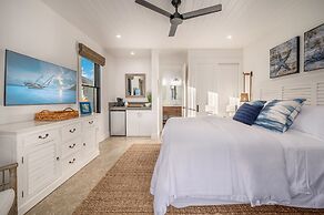 Kukui'ula Luxury Home Collection - CoralTree Residence Collection