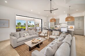 Kukui'ula Luxury Home Collection - CoralTree Residence Collection