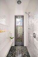 Kukui'ula Luxury Home Collection - CoralTree Residence Collection