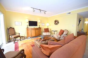 Harbour Island 304k 2 Bedroom Condo by RedAwning