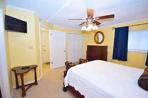 Harbour Island 304k 2 Bedroom Condo by RedAwning