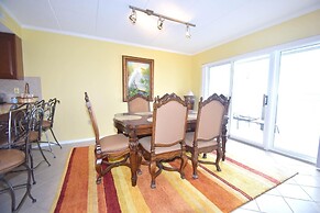 Harbour Island 304k 2 Bedroom Condo by RedAwning