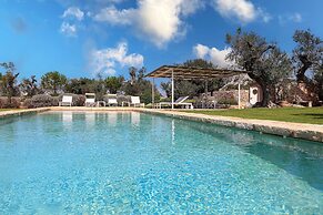 3194 Masseria Il Carrubo by Perle di Puglia