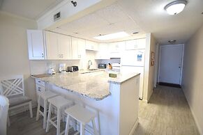 Marigot Beach 209 2 Bedroom Condo by RedAwning