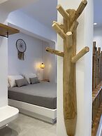 Sunset Hill Suites