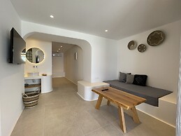 Sunset Hill Suites