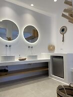 Sunset Hill Suites