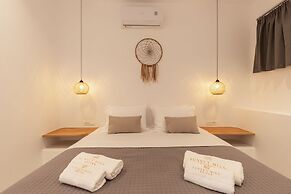 Sunset Hill Suites