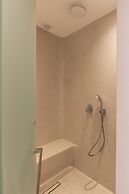 Sunset Hill Suites