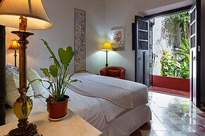 Villa Merida Boutique Hotel