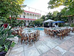 Villa Merida Boutique Hotel