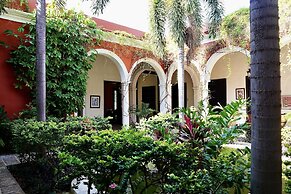 Villa Merida Boutique Hotel