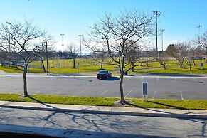 Raffles 206 1 Bedroom Condo by RedAwning