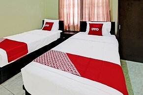 OYO 92001 Unram Guest House