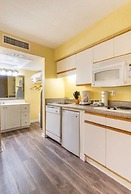 Destin Studio Beach Across the Street