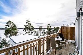 Breathtaking Lakefront mini villas