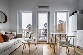 Breathtaking Lakefront mini villas