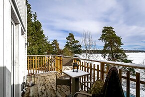 Breathtaking Lakefront mini villas