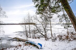 Breathtaking Lakefront mini villas