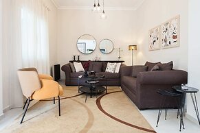 Beautiful 2 bedrooms apt at Filothei