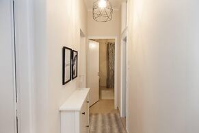 Beautiful 2 bedrooms apt at Filothei