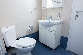 Beautiful 2 bedrooms apt at Filothei